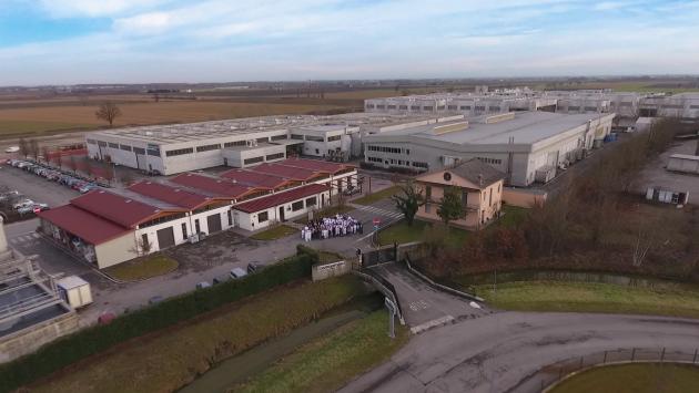 Sorbolo, il polo della cosmetica conto terzi Ancorotti acquista Cosmoproject