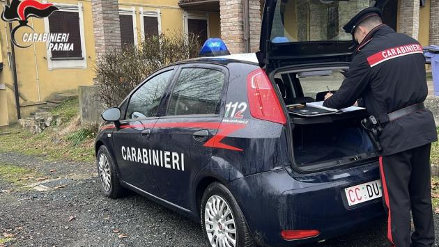 Vandalismo nella notte di capodanno ad un immobile della curia. Denunciato un 16enne