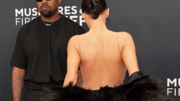 "Kanye West e Bianca Censori verso il divorzio". Ma un collaboratore smentisce 