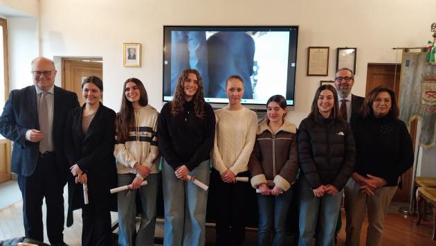 Giornalismo e libertà: il Premio Ilaria Alpi ad  Anna  e Angelica 