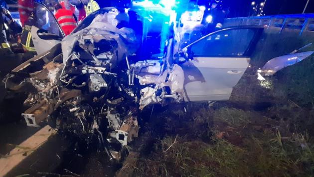 Incidente nella notte nella rotatoria del Campus: un ferito grave