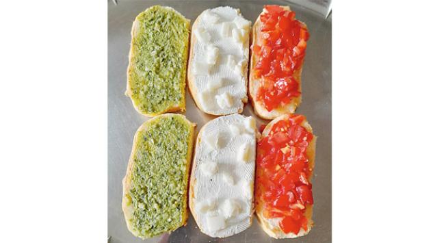 Tempo di bruschette tricolore Un piatto che riesce ad andare oltre i colori della nostra bandiera