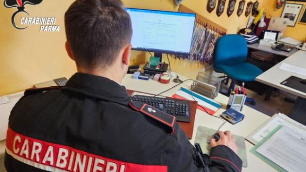 San Secondo Parmense: ricattato dopo una videochat con una ragazza conosciuta online, paga 130 euro per evitare la diffusione di immagini compromettenti. Denunciato 27enne straniero per sextortion