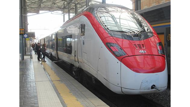 Dal 1° giugno al 29 settembre l’Eurocity che arriva da Zurigo «abbandona» Parma. Anziché a Bologna va a Genova (e Pisa)