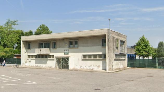 Malore in piscina nel Cremonese, soccorso con il defibrillatore: gravissimo un bimbo di 10 anni