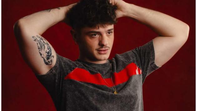 Si svegliò dal coma ascoltando Olly, 19enne lo incontra a Rimini