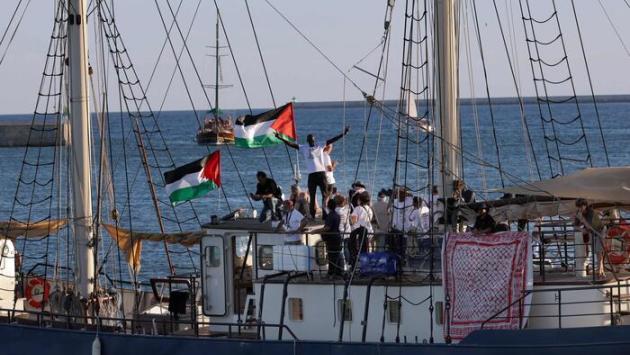  Quattro parlamentari italiani a bordo Global Flotilla 