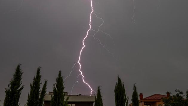 temporale fulmini