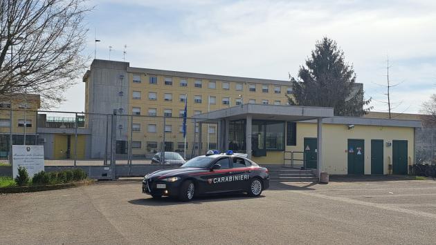 Rapina, furto, lesioni e rissa: condannato a oltre 8 anni di carcere, arrestato dai carabinieri