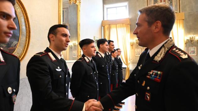 Marescialli allievi carabinieri a Parma: nove giovani militari per la formazione sul campo
