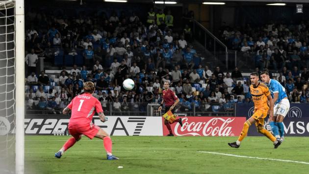 Napoli batte Pisa 3-2