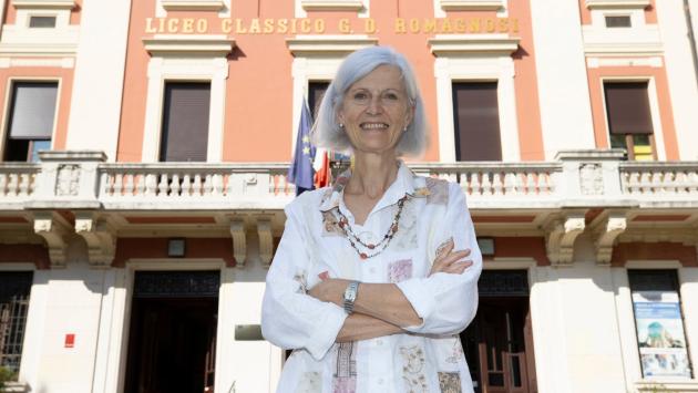 La prof Colla in pensione: «La scuola? La mia passione»
