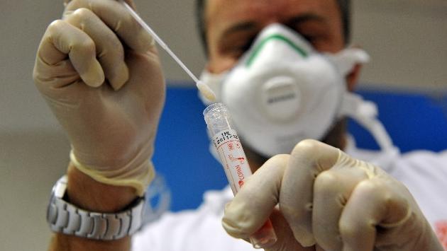 Tamponi, cosa cambia con la fine dello stato di emergenza nazionale: da domenica 20 marzo ancora gratuiti presso le Ausl per la chiusura di isolamenti e quarantene, a pagamento nelle farmacie