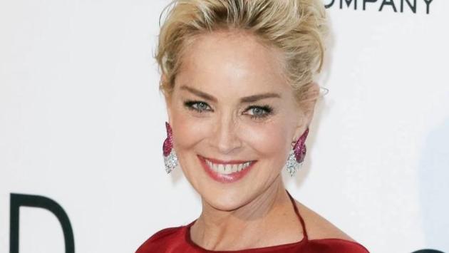 Sharon Stone, ho perso nove figli per aborti spontanei