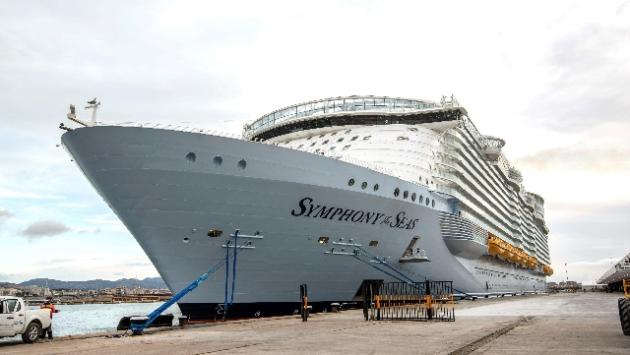 Covid: a Miami 48 positivi su nave crociera più grande al mondo