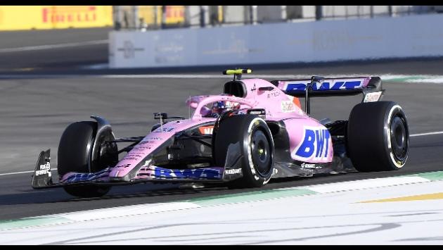 Missili dallo Yemen, maxi incendio a Gedda alla vigilia della F1