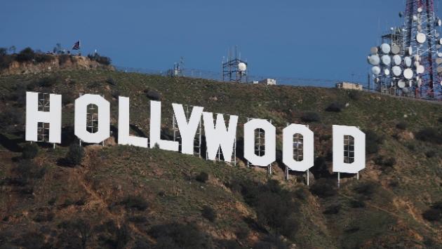 Hollywood chiude per sciopero: gli attori si uniscono agli sceneggiatori