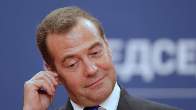 Medvedev,: "I proiettili all'uranio aprirebbero  il  'vaso di Pandora'"
