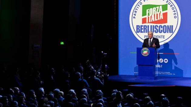 Tajani, dobbiamo occupare grandi spazi fra Meloni e Schlein