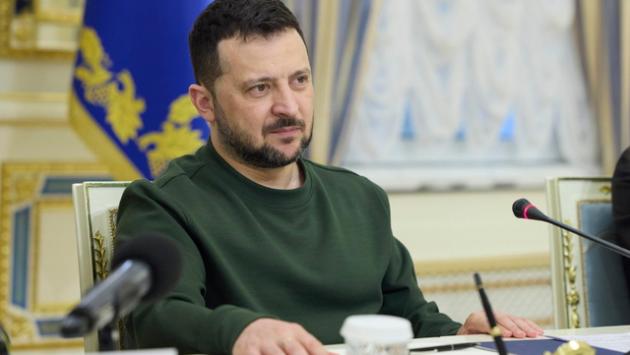 Zelensky, 'Putin creatura malata e cinica'
