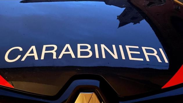 Accoltella padre dopo lite per futili motivi,17enne arrestato