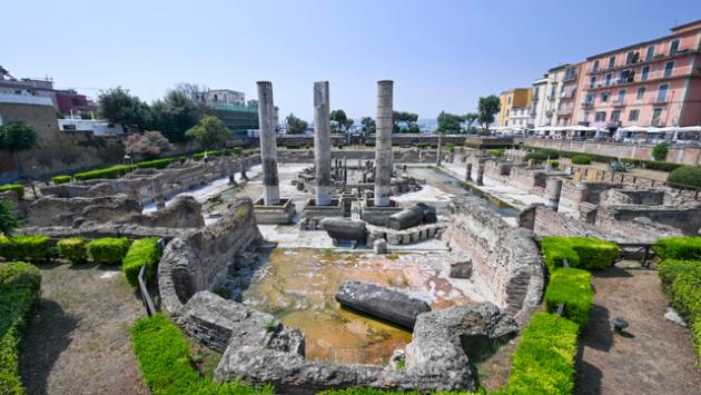 Campi Flegrei, tre scosse in quattro minuti