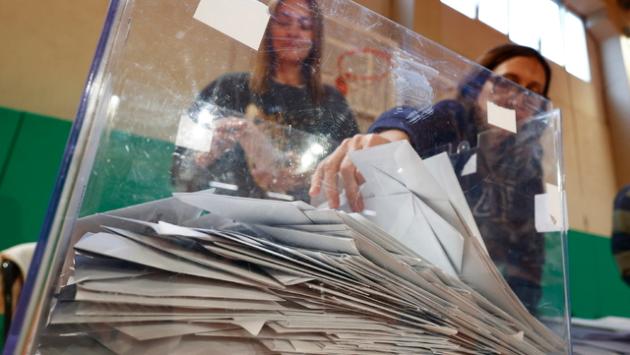 Le forze indipendentiste perdono maggioranza in Catalogna