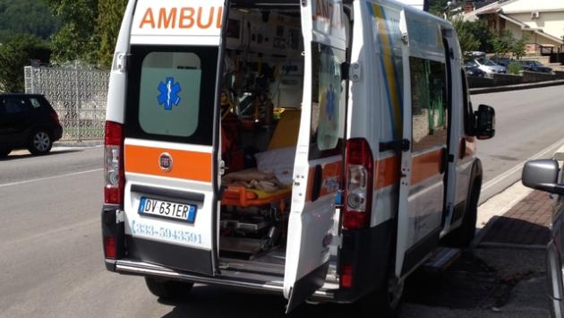 Malore a fine turno di lavoro, muore in fabbrica a 25 anni 