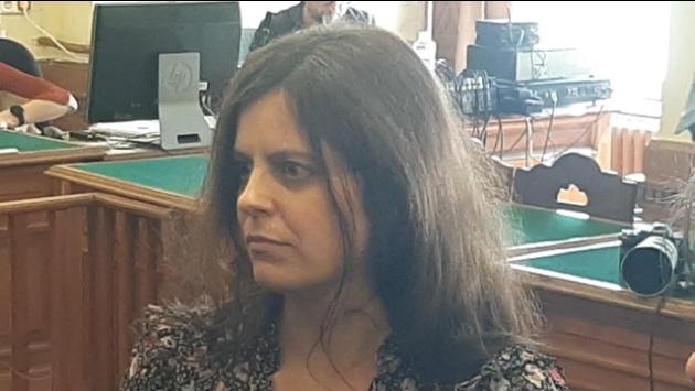 Ilaria Salis è uscita dal carcere, è ai domiciliari