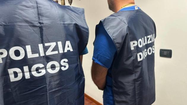 Minacce via social, 28enne arrestato a Milano per istigazione al terrorismo 