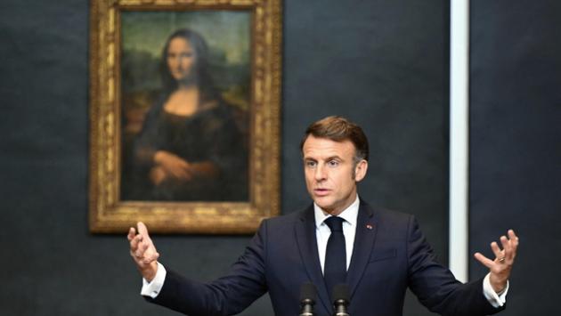 Macron: "La Gioconda avrà un nuova sala con accesso autonomo". Louvre ripensato per 12 milioni di spettatori 