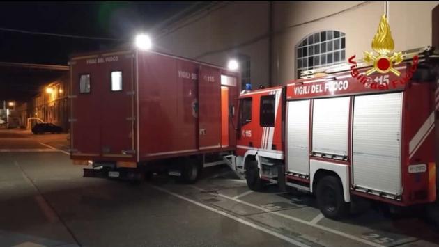 Ipotesi di Cesio-137 radioattivo in Garfagnana: vigili del fuoco in un'ex industria metallurgica 
