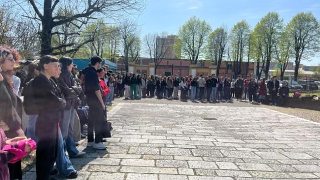 Alessandria in presidio per Sara, Ilaria e le altre nove