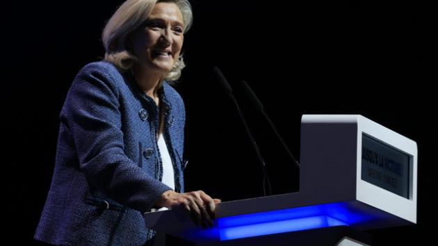 Le Pen largamente in testa nel caso di elezioni anticipate