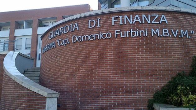 Sottrae patrimonio a centenaria, sequestro per 330 mila euro