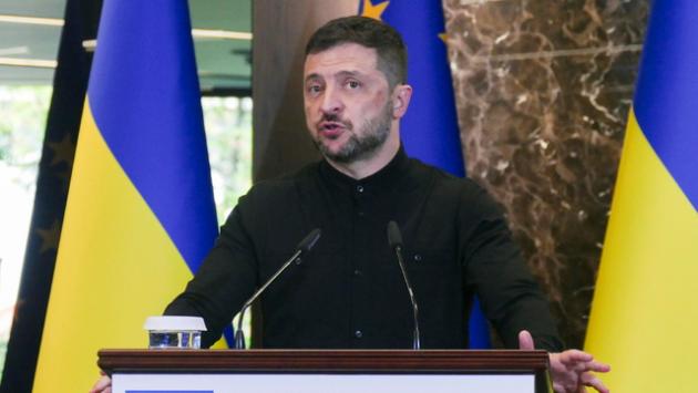 Zelensky, 'non andrò a Mosca, Putin invece venga a Kiev'