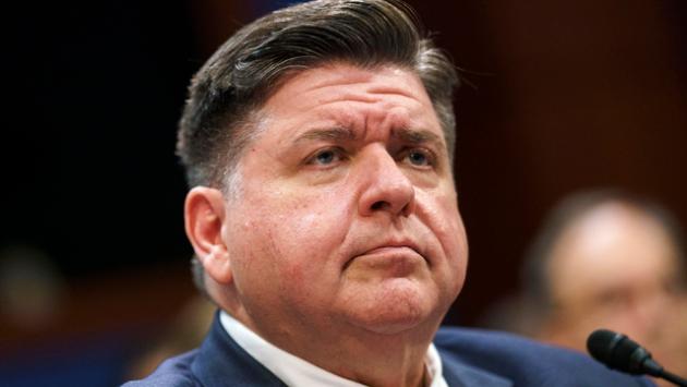 Governatore Illinois a Trump, dittatori non ci spaventano
