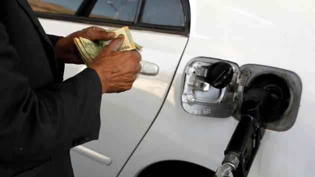 Opec+ decide aumento produzione greggio