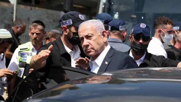 Netanyahu rinvia la testimonianza dopo attentato a Gerusalemme