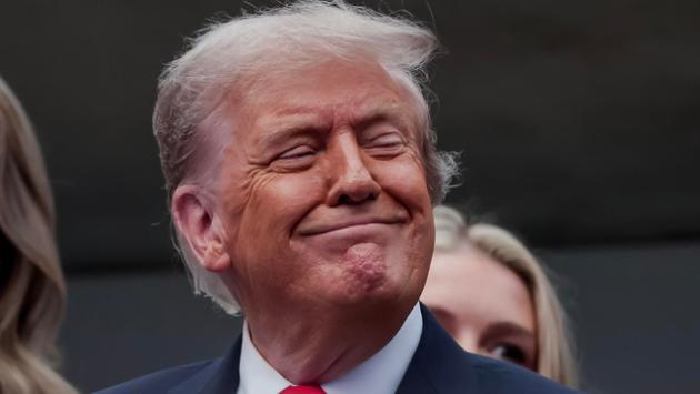 'Il 57% degli americani boccia Trump', il sondaggio Nbc