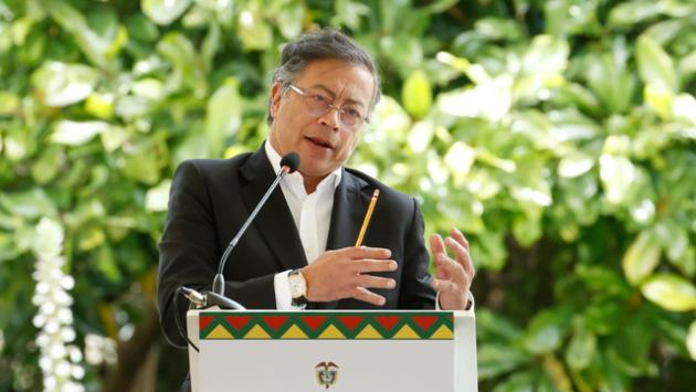 Colombia, Petro annuncia il ritorno delle fumigazioni aeree