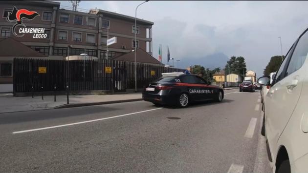 Arrestato trapper Baby Gang, trovato con una pistola. Il Pm "E' pericoloso, nelle canzoni canzoni disprezzo delle autorità"