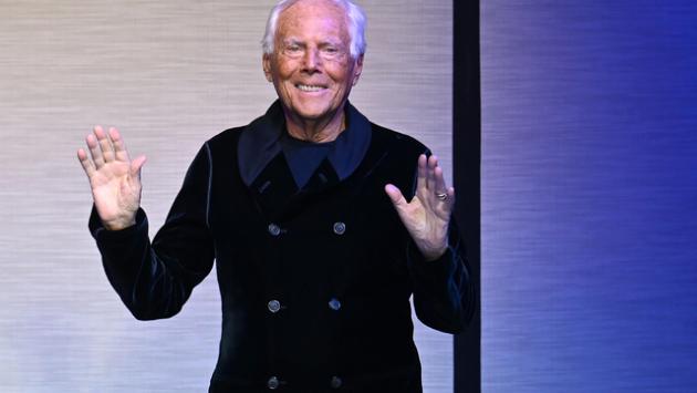Aperto e pubblicato il testamento di Armani: due documenti scritti di suo pugno