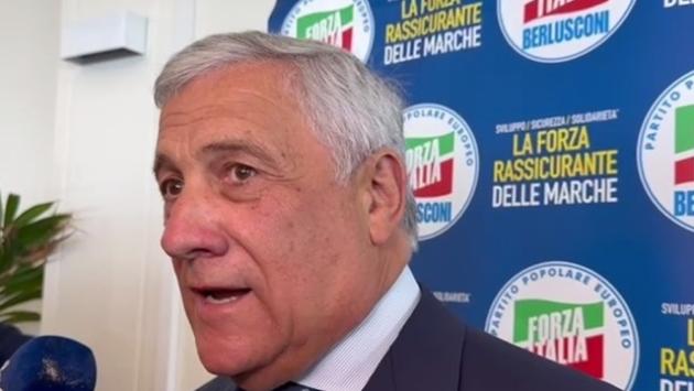 Tajani, 'Putin ha preso in giro Trump,ma ora portarlo al tavolo'
