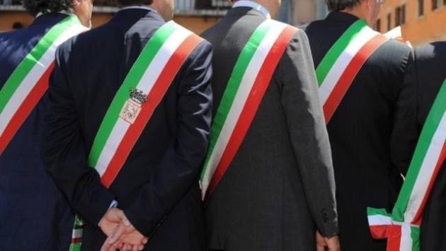 Sindaci Irpinia, 'anno scolastico a rischio per crisi idrica'