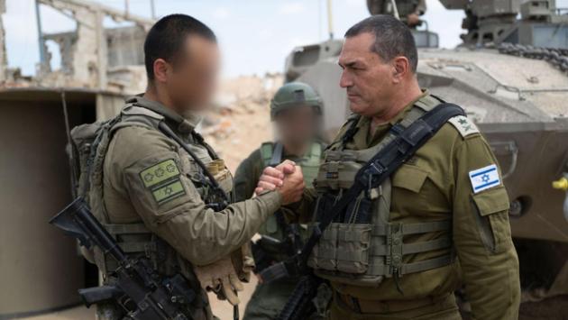 Capi dell'Idf e del comando Sud in prima linea con truppe