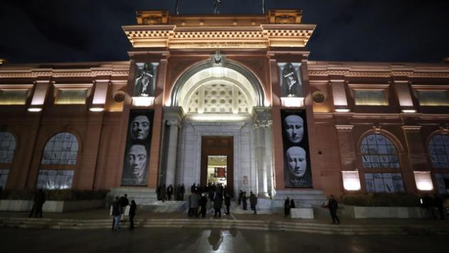 Braccialetto di un faraone scomparso dal museo del Cairo