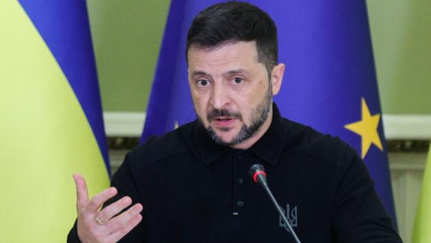 Zelensky, Usa si uniscano all'Ue nelle sanzioni contro Mosca