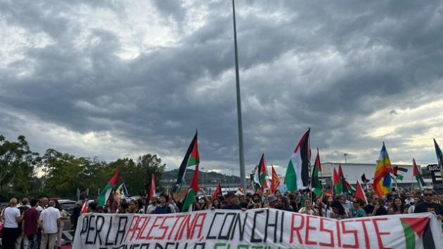 Corteo ad Ancona, 'per la Palestina, blocchiamo il porto'