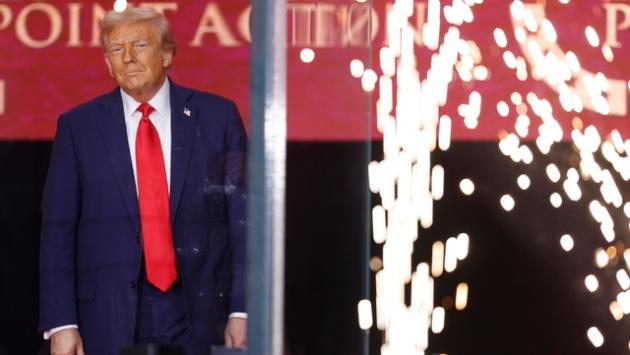 Trump, 'Charlie un grande eroe, martire per la libertà'